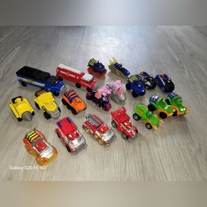 PAW PATROL BUNDLE * Paw Patrol Rescue Vehicles * Diecast Cars * 19 Awesome Cars